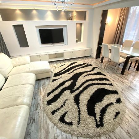 Bright Luxury Apartment Near Center Chisinau Ngoại thất bức ảnh